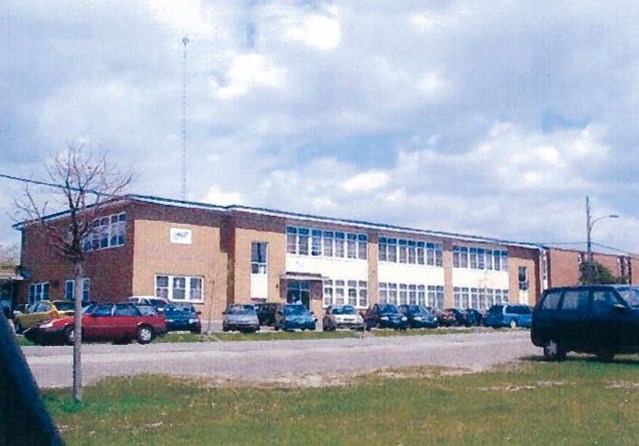 1964_Ecole_ND_Lorette_photo_couleur.jpg (75 KB)