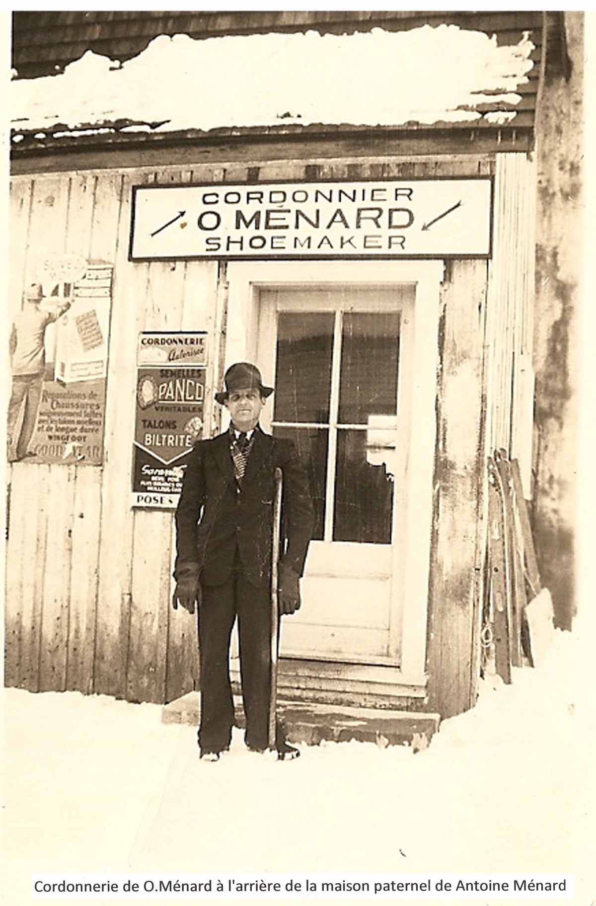 CordonnerieJ.O.MENARD_a_l_arriere_de_la_maison_patermelle_d_Antoine_Menard_6.jpg (127 KB)